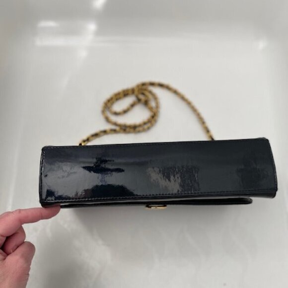 VINTAGE Giani Bernini Black Patent Faux Leather Crossbody Handbag Purse - Picture 8 of 16